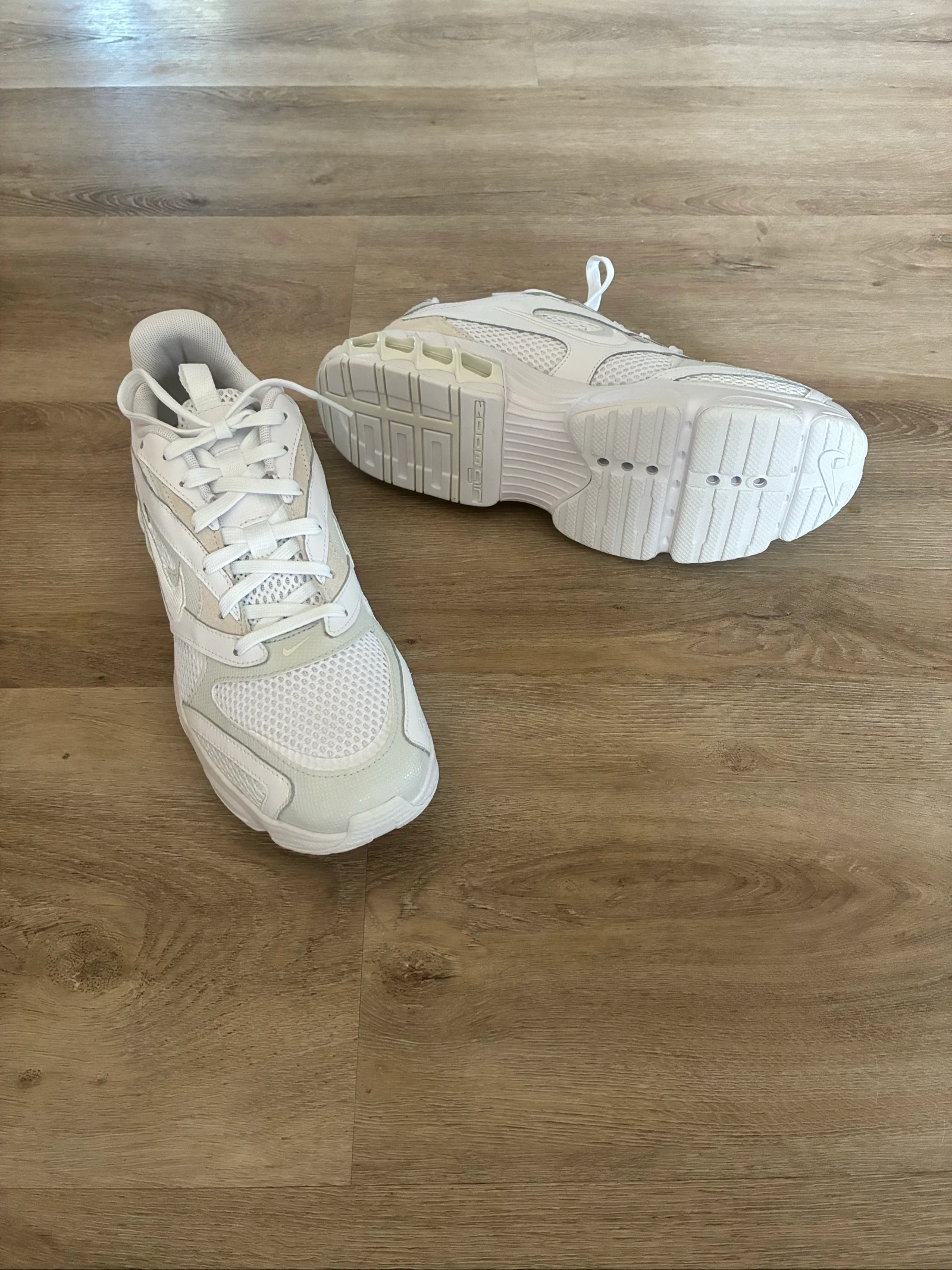 Basket Nike Zoom Air taille 44,5 – photo 2